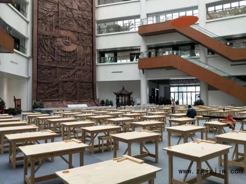 2018年中國技能大賽全國家具制作職業技能競賽總決賽現場布場3