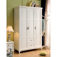 木佰創美式家具：象牙白美式壓紋三開門衣柜01#