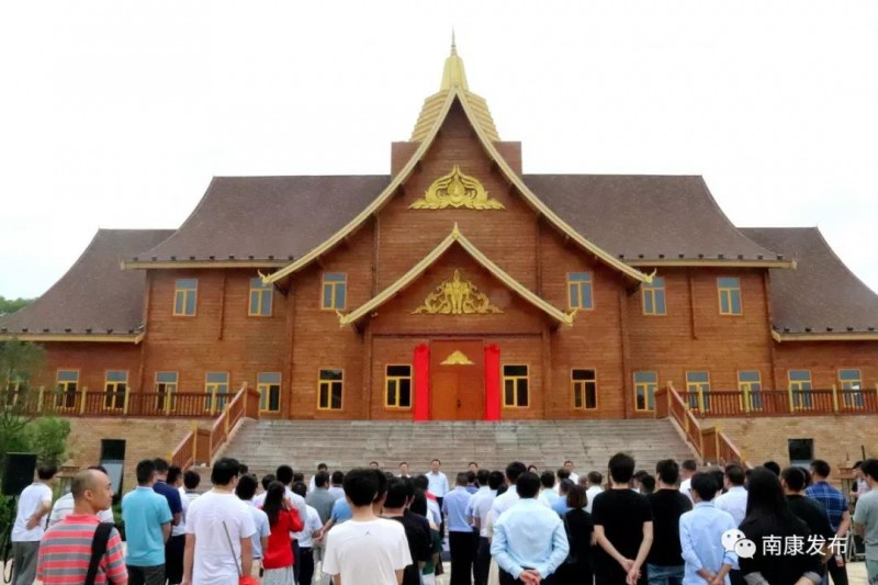 南康家居小鎮(zhèn)注入“新鮮血液”,一批新業(yè)態(tài)正式入駐!