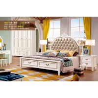 潤(rùn)潼新美式家具1853#大床（香檳）