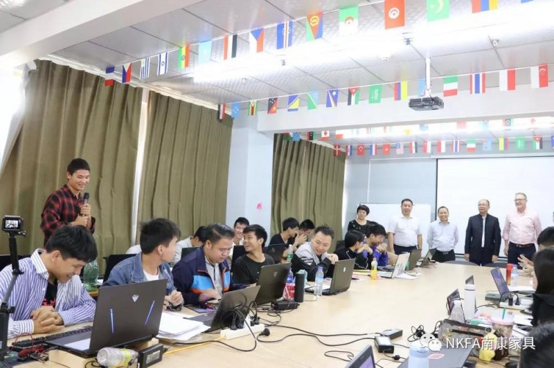 中國教育國際交流協會國際職業代表團一行考察南康家具產業15