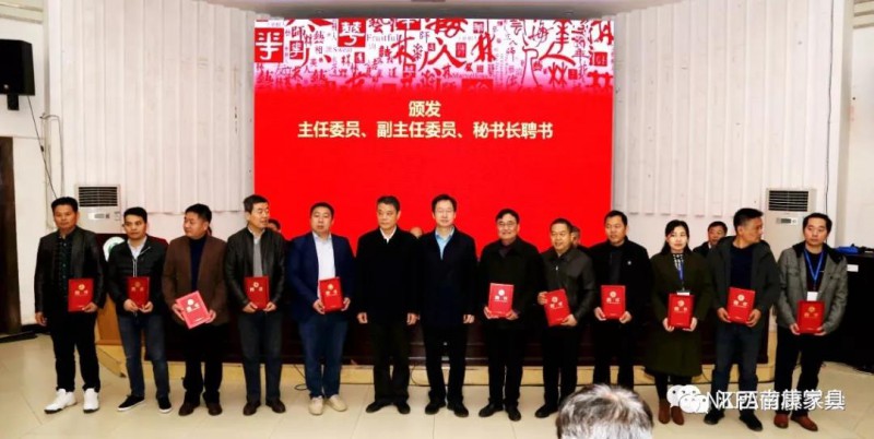 全國(guó)家具產(chǎn)業(yè)發(fā)展學(xué)術(shù)研討會(huì)在贛成功召開2