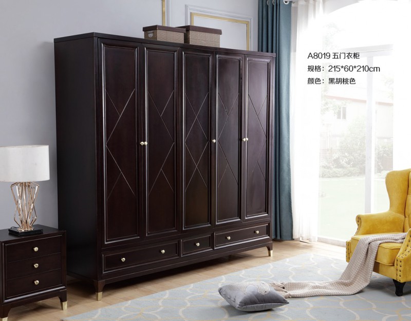 A8019五門衣柜