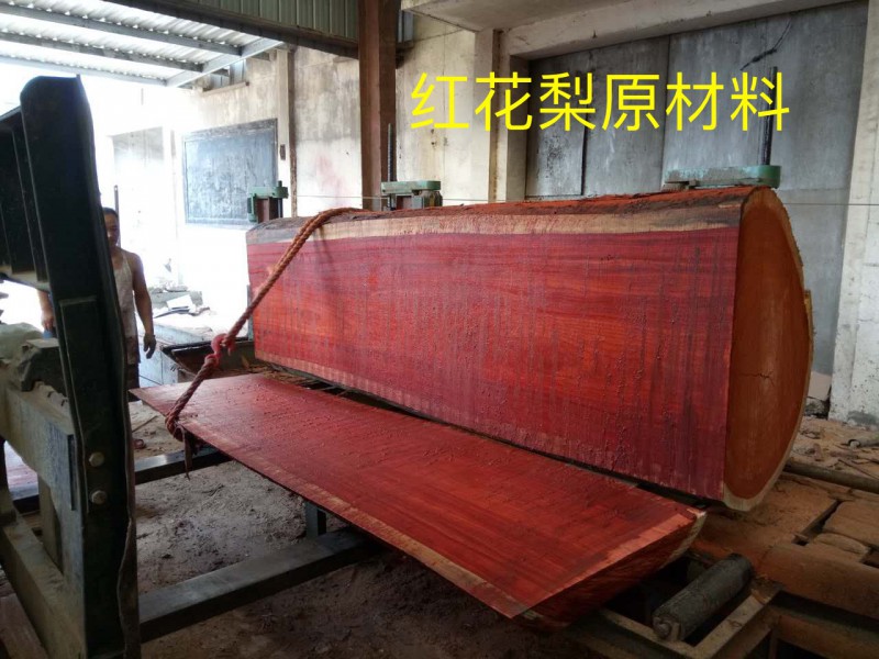 江西南康紅花梨紅木家具30