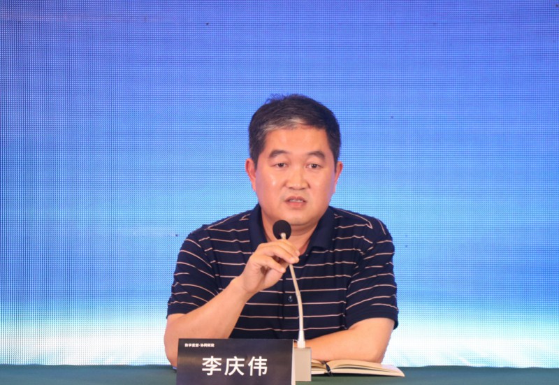 區家具產業促進局局長李慶偉