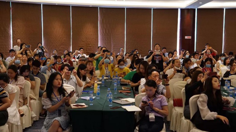 &ldquo;家具+直播&rdquo;抖音直播實操專題班，助力5.28線上訂貨周2