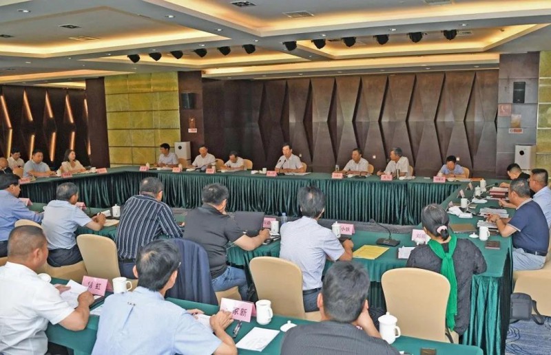 李炳軍在南康區蹲點調研：加快推進現代家具產業轉型升級做大做強7