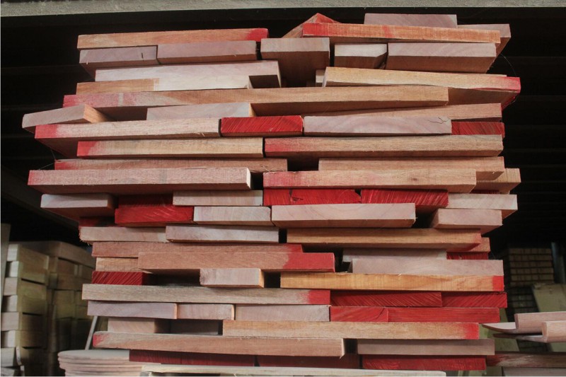 南洋花梨木家具廠家原料實拍1