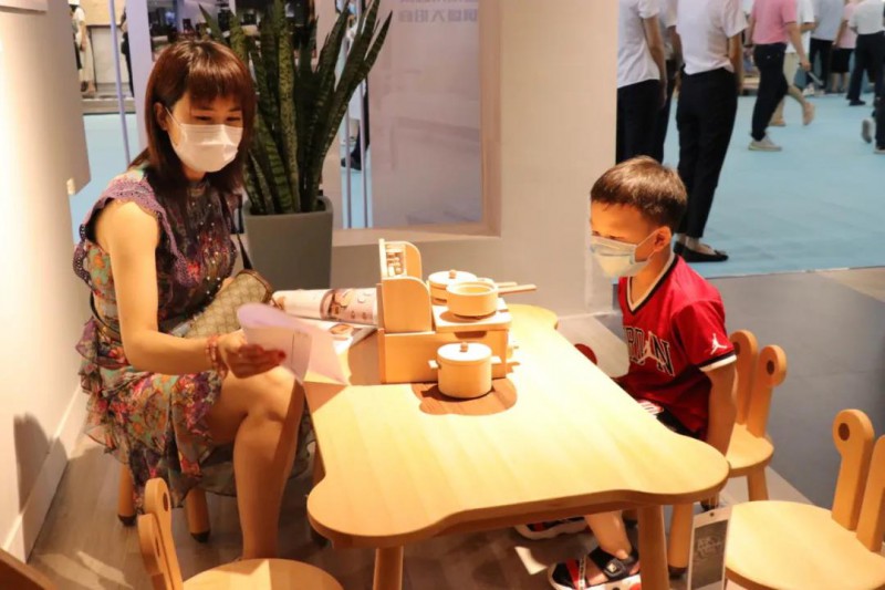 參展企業數量和面積再創新高