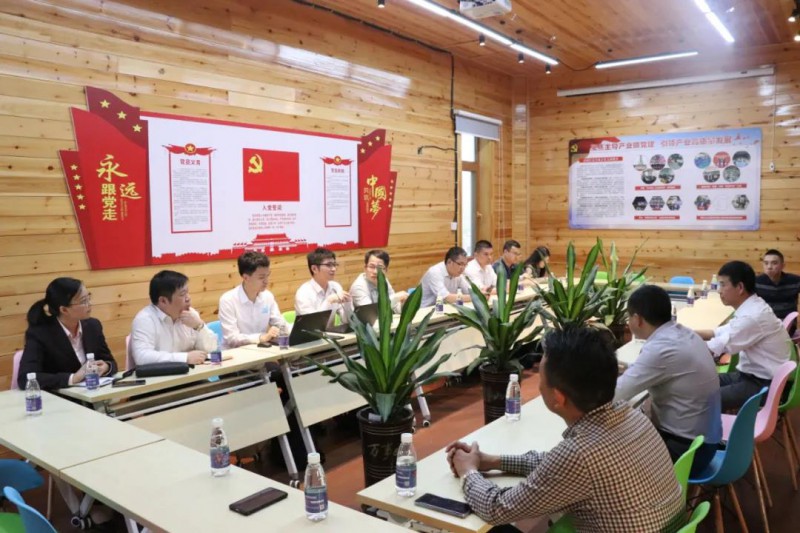 各大銀行接連助陣南康家具，招商銀行企業座談會在協會召開!