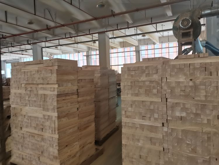 江西南康白坯家具加工廠家17