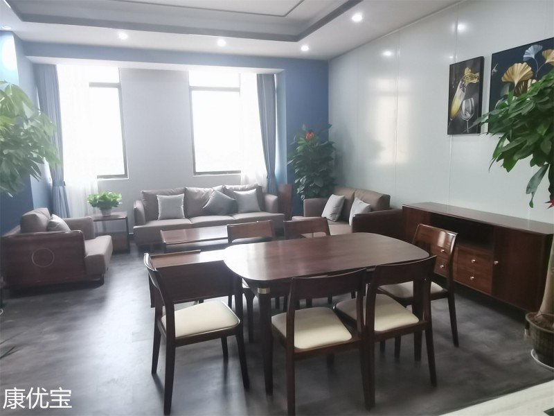 康優(yōu)寶輕奢新中式家具工廠展廳實(shí)拍8