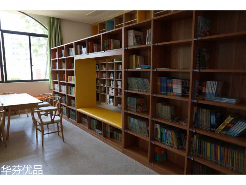 學校、部隊、科研實驗室實木家具、課桌、宿舍上下雙層床工程定制13