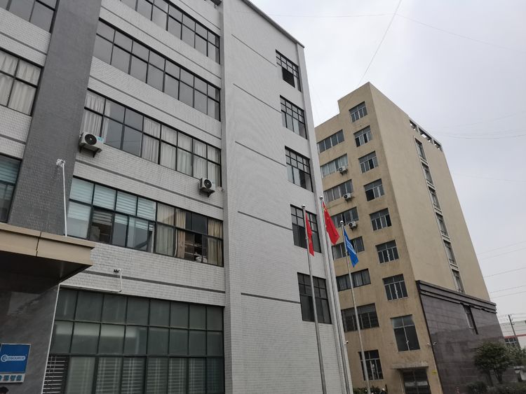 江西南康網紅注塑滾塑家具工廠展廳實拍8