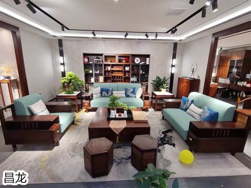 昌龍家具展廳實(shí)拍2