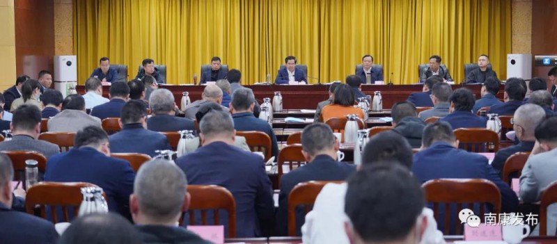 連夜傳達(dá)  深刻領(lǐng)會(huì)