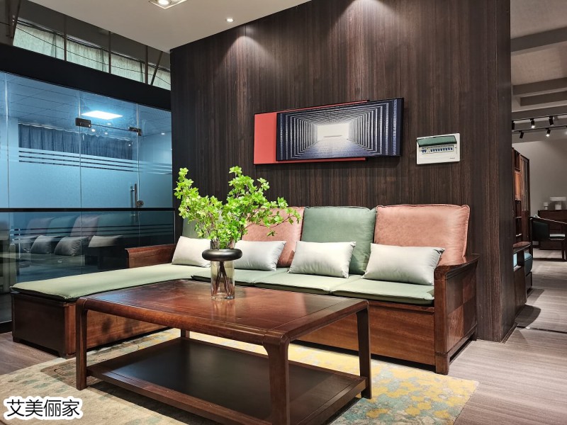 艾美儷家&middot;可可西里現(xiàn)代極簡(jiǎn)家具展廳實(shí)拍2