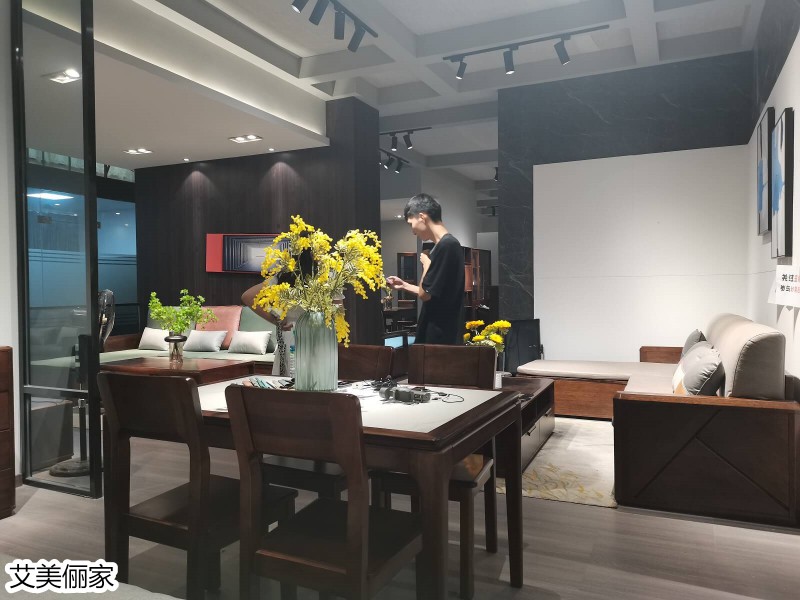 艾美儷家&middot;可可西里現(xiàn)代極簡(jiǎn)家具展廳實(shí)拍9