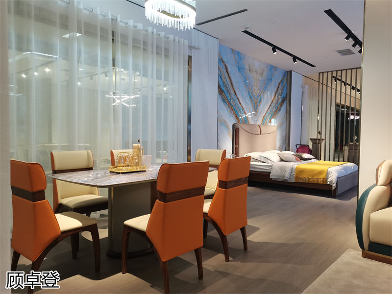 顧卓登實(shí)木輕奢風(fēng)格家具展廳實(shí)拍