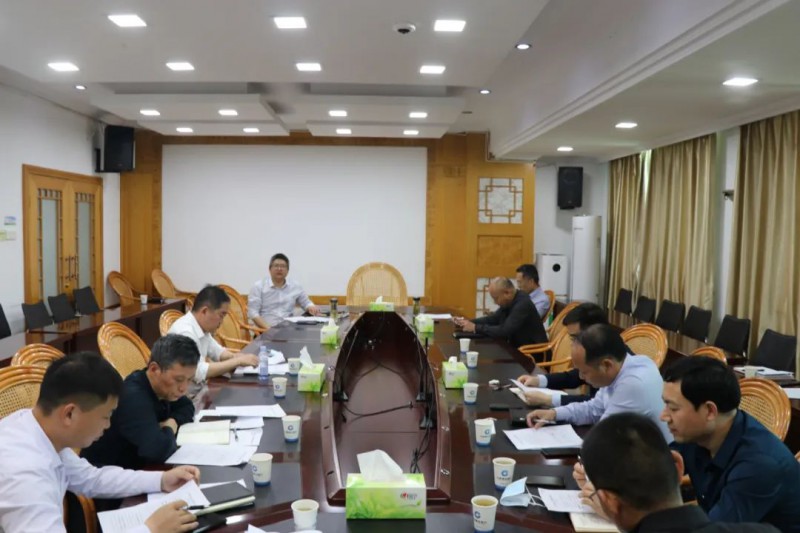 南康召開龍華軟體家具產業園建設工作調度會