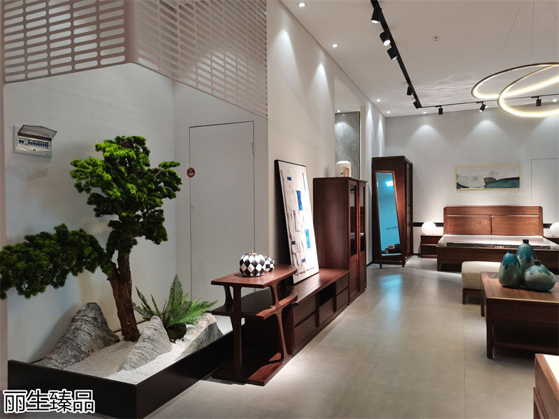 麗生緣·麗生臻品意式輕奢風格烏絲楠木家具展廳實拍