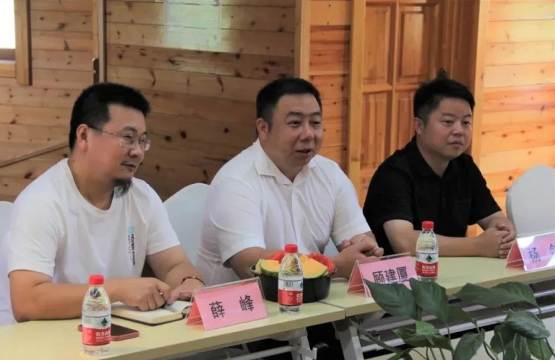 芬蘭駐華大使館芬蘭事務參贊Anna-Stiina Antola一行到南康家具協會座談交流3