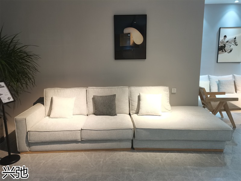興弛家居 米洛提 意大利極簡(jiǎn)家具展廳實(shí)拍