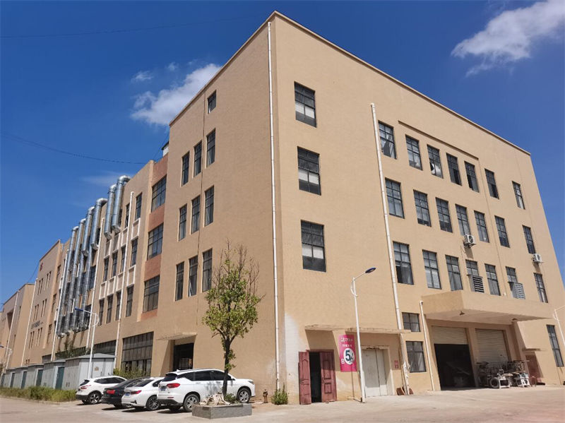 康優(yōu)寶家具工廠實拍