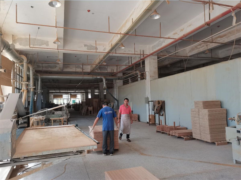 康優(yōu)寶家具工廠實拍