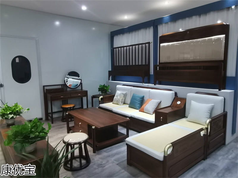 康優(yōu)寶輕奢新中式胡桃木家具工廠展廳實拍