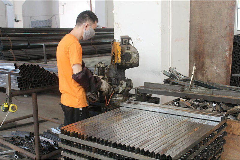 良友五金家具配件廠家