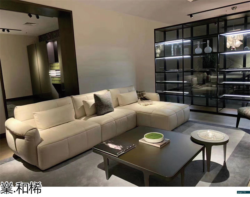 嶪.和桸 意式極簡風格沙發