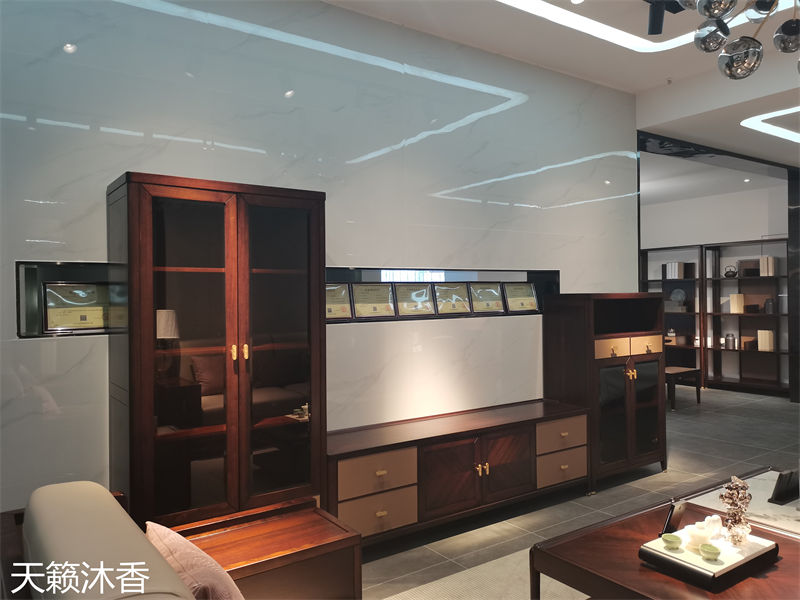 世紀(jì)豪軒&middot;天籟沐香 蘭亭韻-悅系列時(shí)尚輕奢新中式風(fēng)格愛(ài)里古夷蘇木家具展廳實(shí)拍