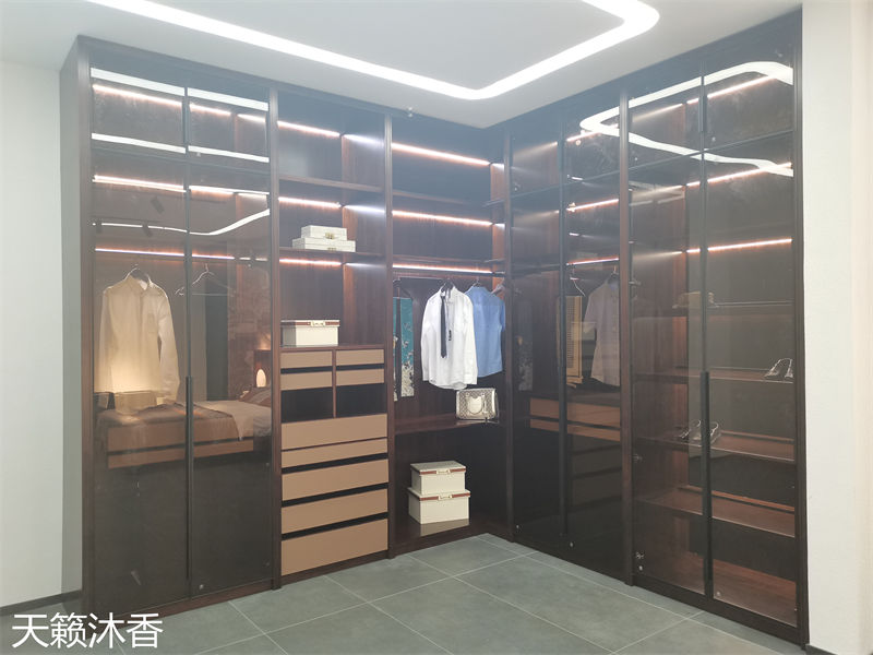 世紀(jì)豪軒&middot;天籟沐香 蘭亭韻-悅系列時(shí)尚輕奢新中式風(fēng)格愛(ài)里古夷蘇木家具展廳實(shí)拍