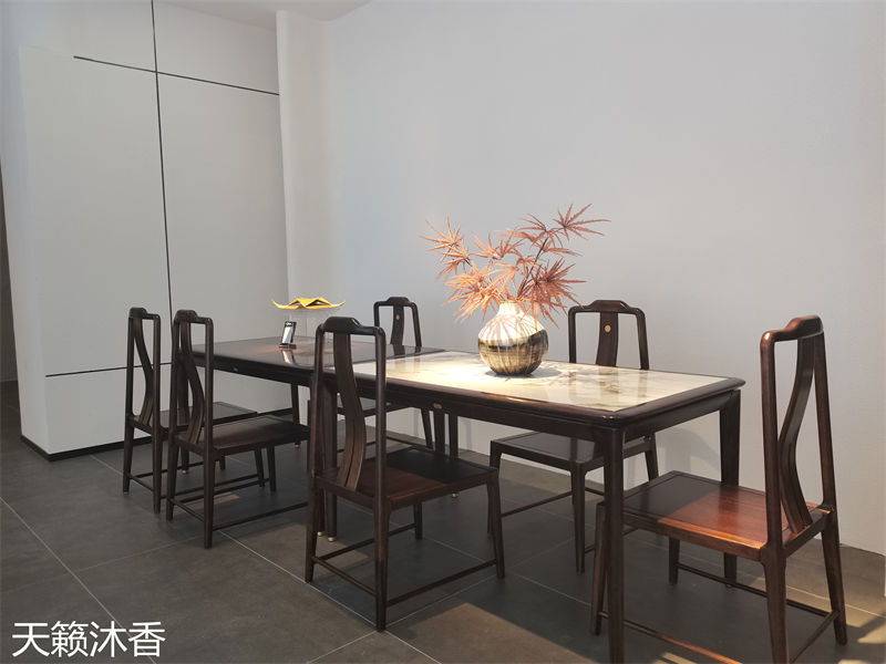 世紀(jì)豪軒&middot;天籟沐香 蘭亭韻-悅系列時(shí)尚輕奢新中式風(fēng)格愛(ài)里古夷蘇木家具展廳實(shí)拍