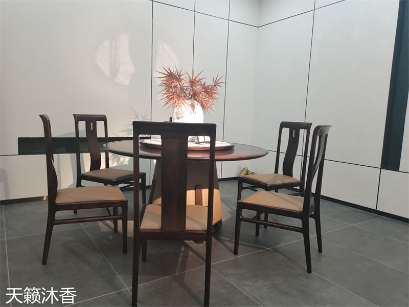 世紀(jì)豪軒&middot;天籟沐香 蘭亭韻-悅系列時(shí)尚輕奢新中式風(fēng)格愛(ài)里古夷蘇木家具展廳實(shí)拍