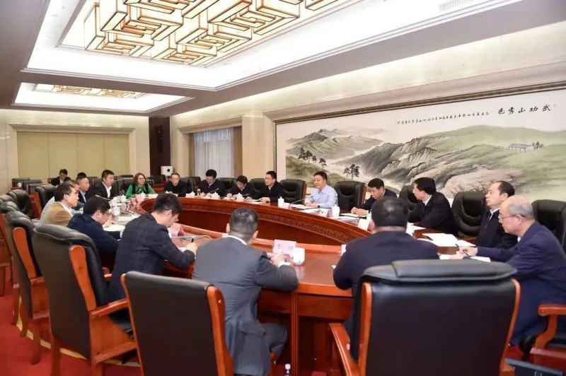 省長葉建春主持召開專家學(xué)者座談會(huì)，協(xié)會(huì)會(huì)長顧建廈受邀參會(huì)為家具產(chǎn)業(yè)發(fā)展建言獻(xiàn)策