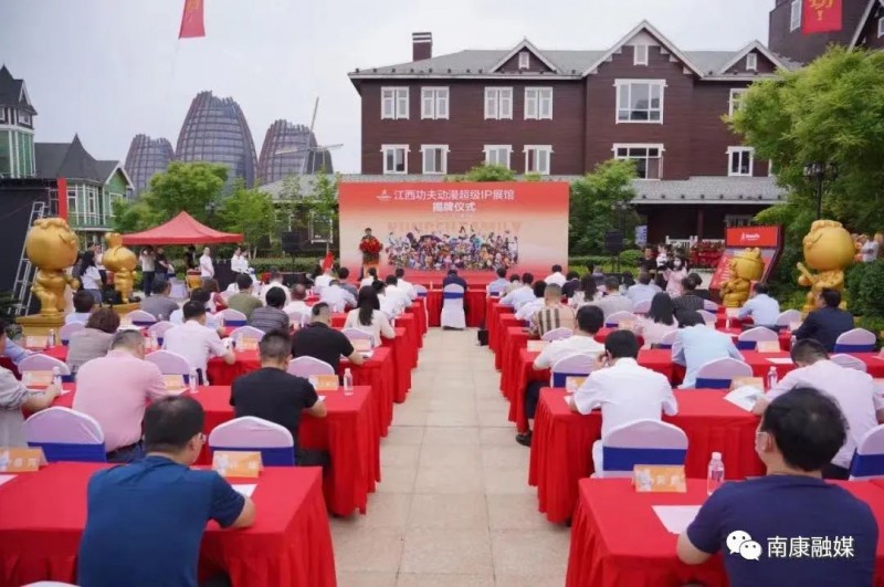 在戰(zhàn)略選擇上突出靠大聯(lián)強(qiáng)