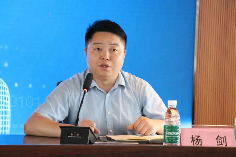 區家具協會秘書長楊劍