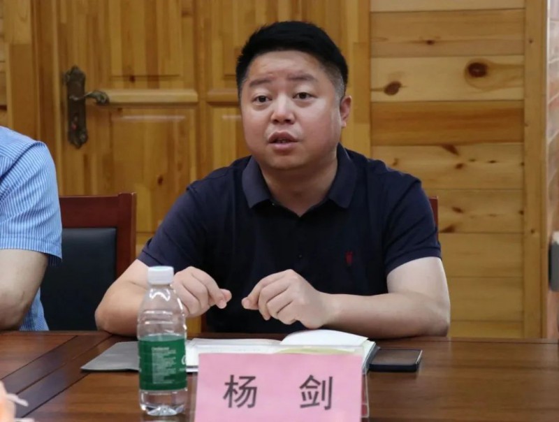 區(qū)家具協(xié)會秘書長楊劍