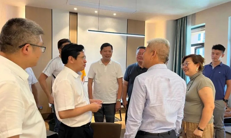 馬來西亞家具總會組團來南康考察,深化中馬家具合作!