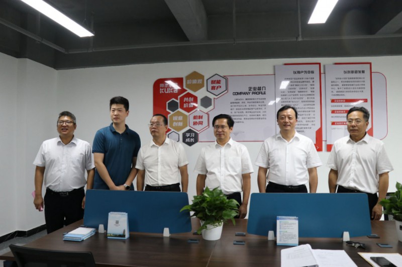 現(xiàn)場參觀2