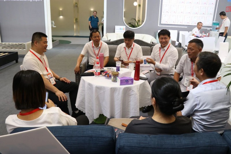 出海再提速!南康家具亮相中國(guó)國(guó)際家具展4