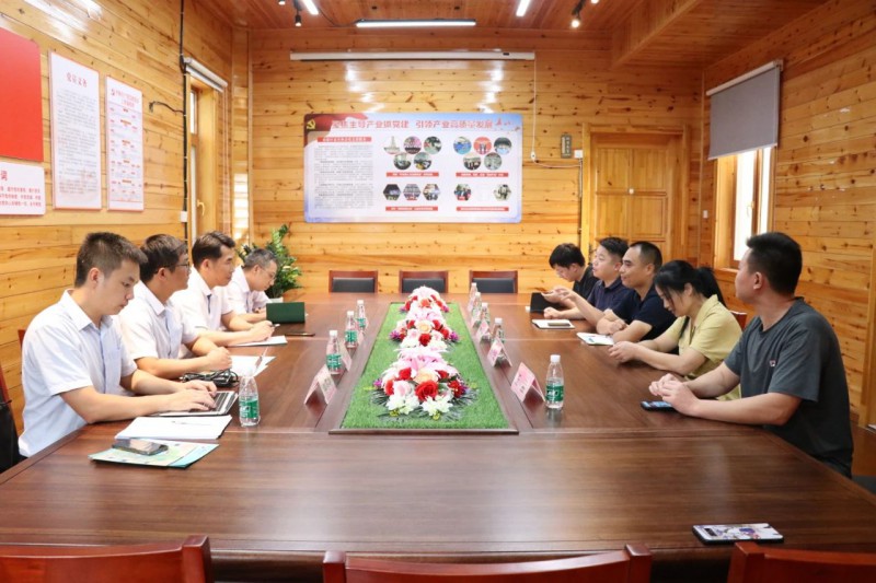 樂從市場監(jiān)督管理所到南康考察家具產(chǎn)業(yè)發(fā)展情況