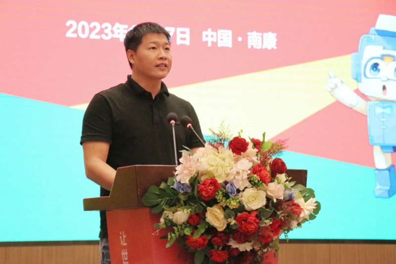 區家具協會會長羅海龍