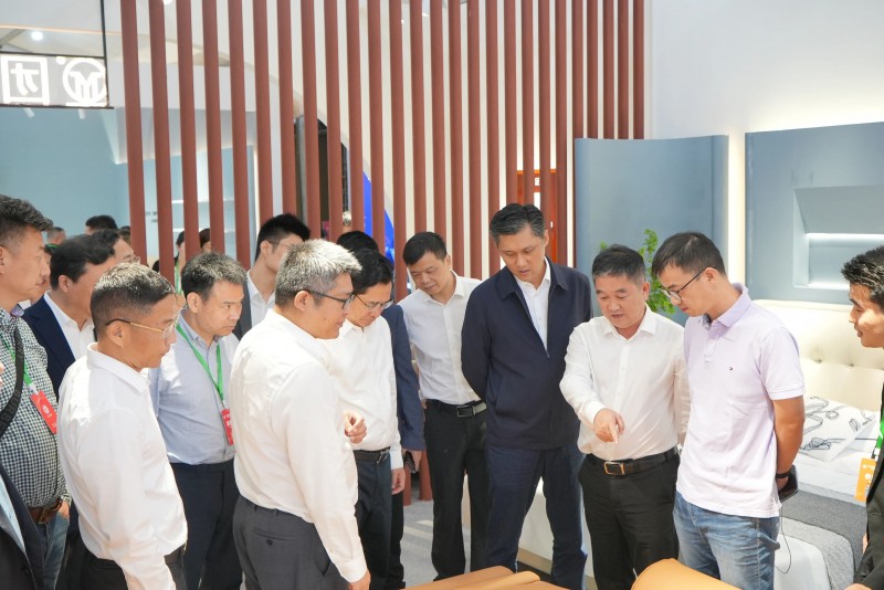 部分領導和嘉賓還參觀了