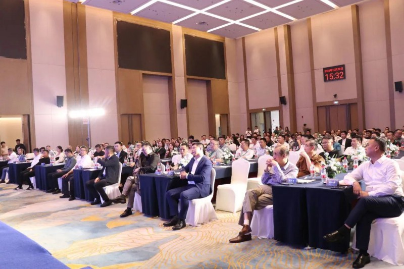 300多位家具經銷大商齊聚南康，共話行業新發展&hellip;2