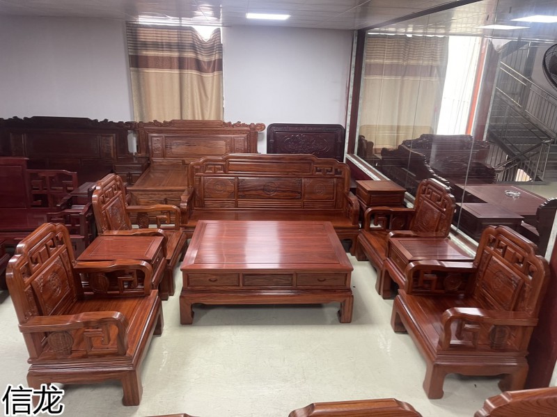 信龍紅木非花家具