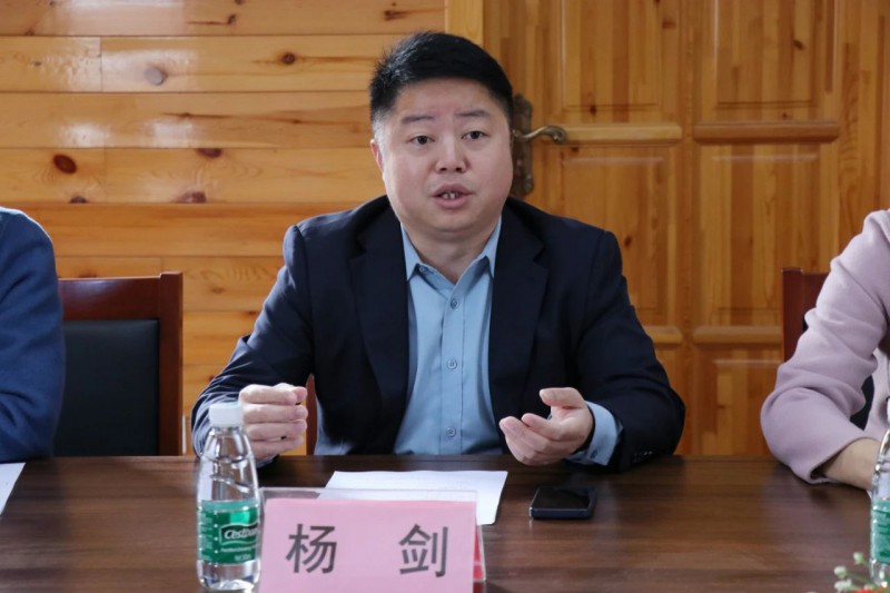 區家具協會秘書長楊劍