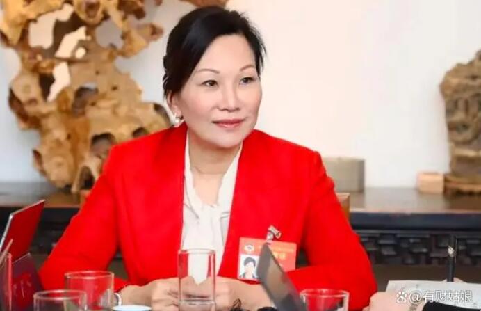 這時的翟美卿有了一點積蓄